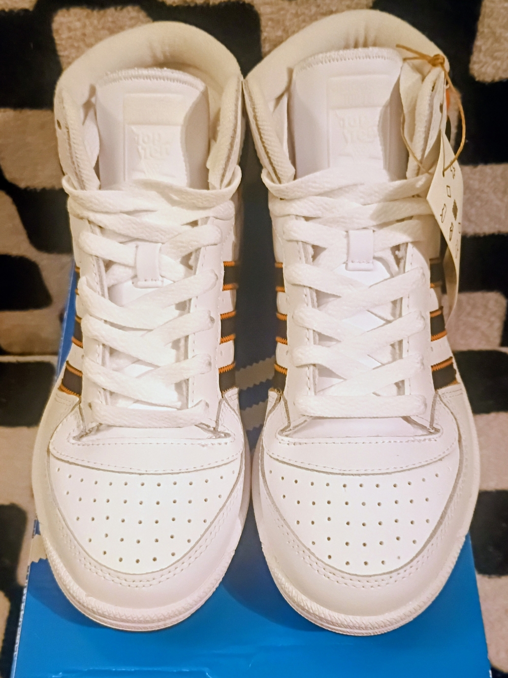 Adidas Top Ten RB High White Bright Orange Black Women’s Size 6 New GV9440